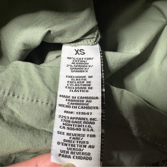 Celebrity Pink Women’s Light Green Jumpsuit - Picture 10 of 11